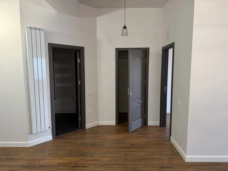 Pipera, spatiu comercial, apartament stradal, 52 mp utili.